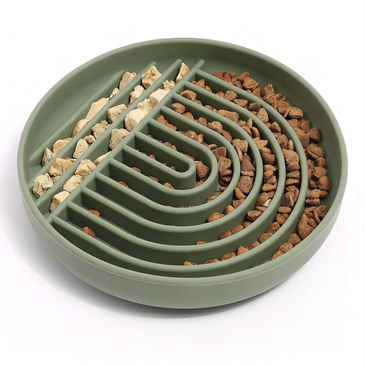 Custom Logo Round Maze Silicone Slow Feeder Dog Pet Bowls